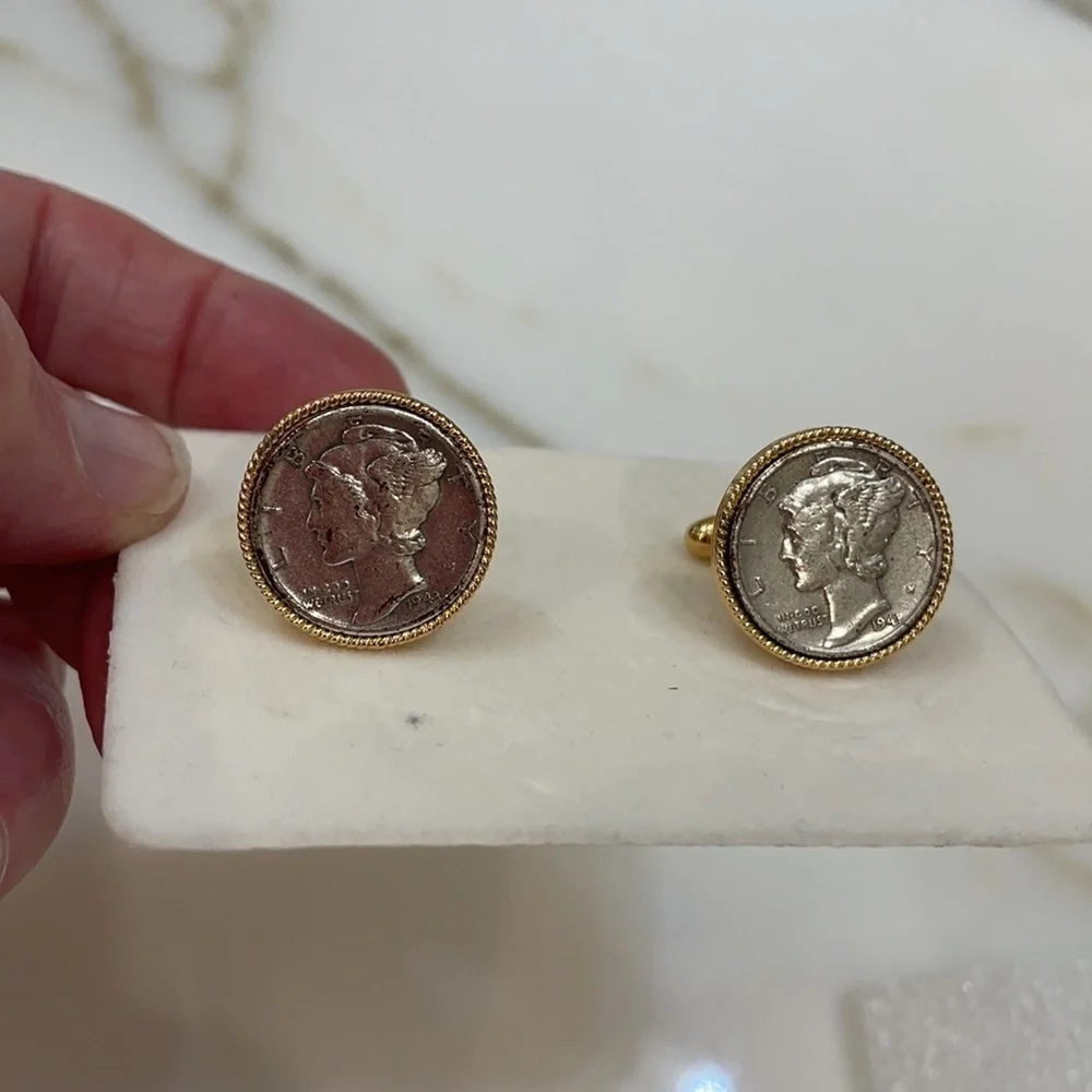 Gorgeous Silver Dime Cuff Links Gold Tone EUC!!